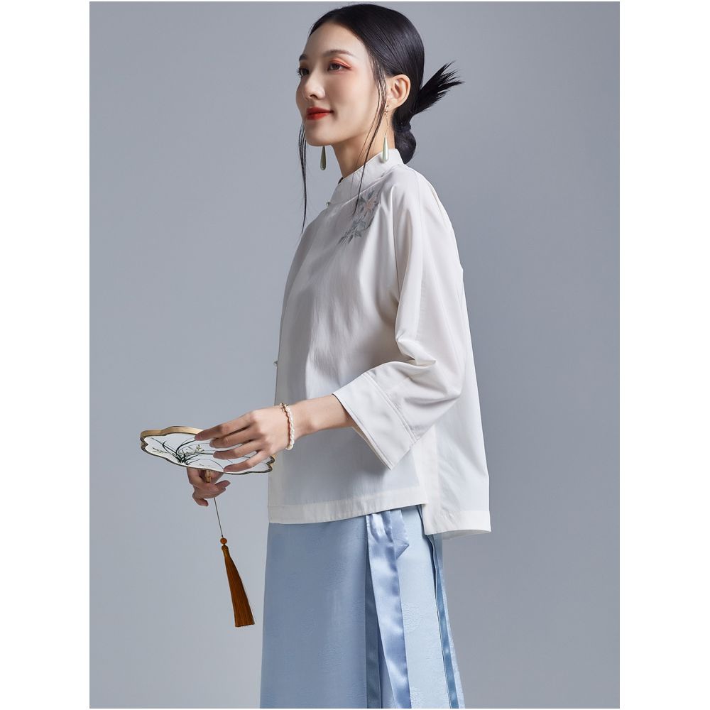 Moyu 2024 Summer New Chinese Style Retro Embroidered Improved Cheongsam Hanfu Modern Chinese Top Shirt Women image 3