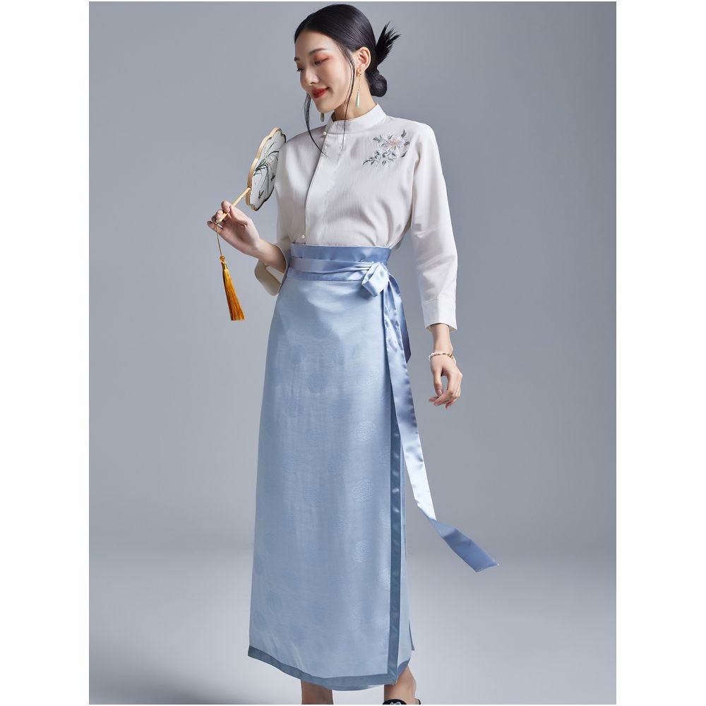 Moyu 2024 Summer New Chinese Style Retro Embroidered Improved Cheongsam Hanfu Modern Chinese Top Shirt Women image 4