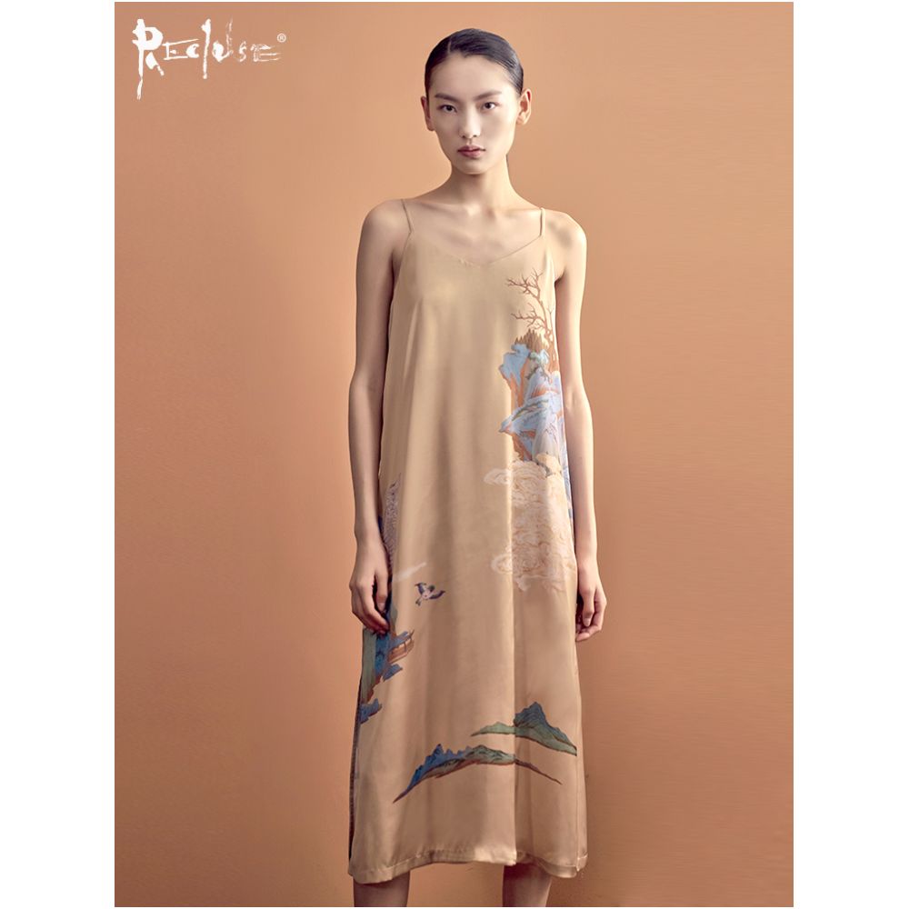RECLUSE Yunshan Chinese style green mountain and water dress with retro print design V neck suspender mid length skirt image 0