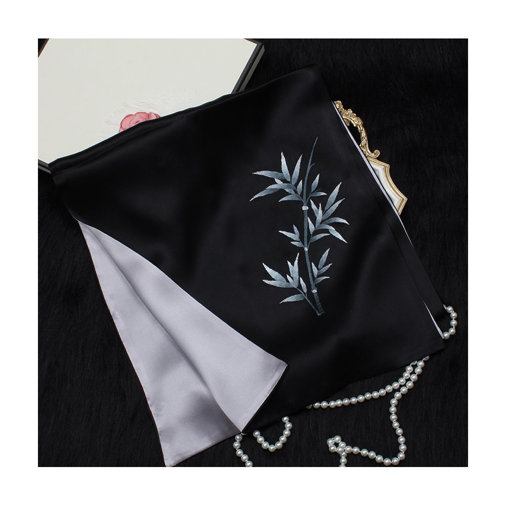 Embroidered mulberry silk long scarf middle aged men and women s silk scarf embroidered Suzhou silk Suzhou embroidery special souvenir image 7
