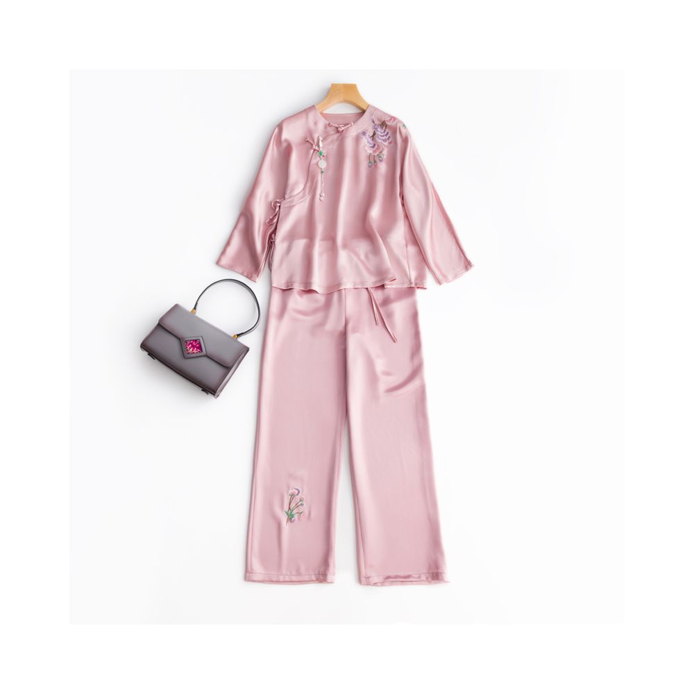 Offline Blood Loss Price CPP755 Acetate Satin Chinese Style Embroidery Hanfu Top Chinese Women s Embroidery Home Furnishings image 74