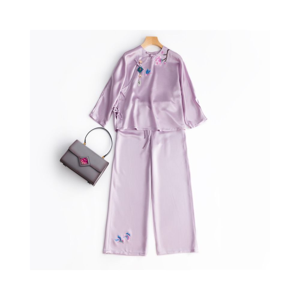 Offline Blood Loss Price CPP755 Acetate Satin Chinese Style Embroidery Hanfu Top Chinese Women s Embroidery Home Furnishings image 88