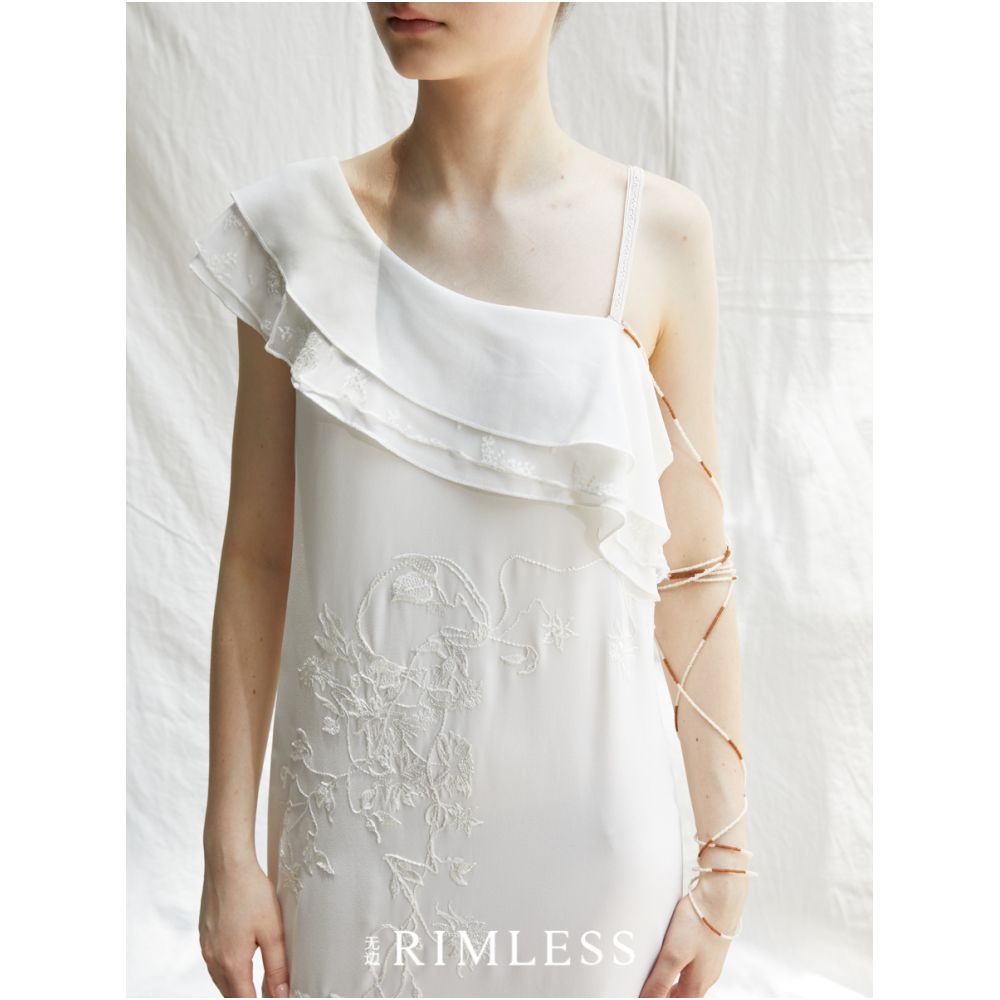RIMLESS Borderless Original Positioning Ribbon Embroidery Slant Shoulder Lotus Leaf Edge Dress Long White Light Dress image 5