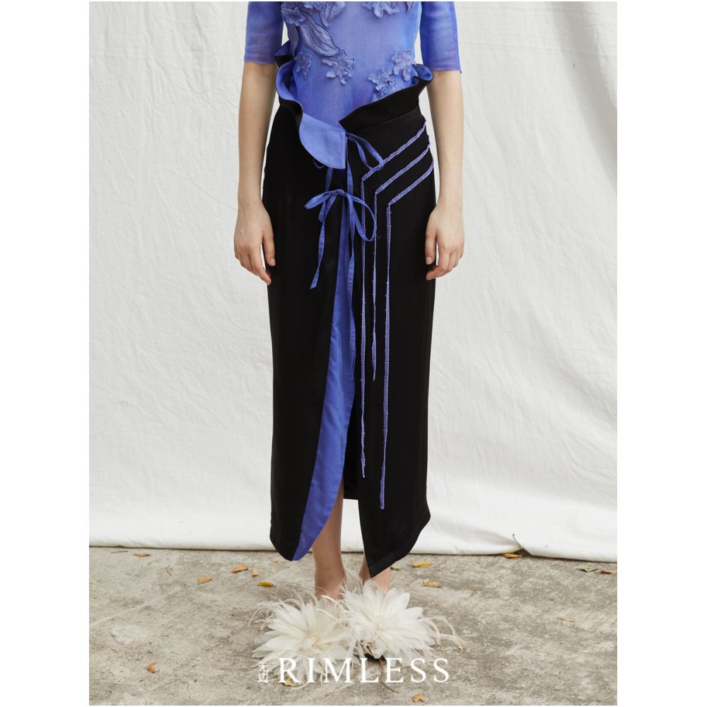 RIMLESS Borderless Three Dimensional Curved Half Skirt with Embroidered Bract Acetic Acid Drop One Piece Skirt Original Designer Brand image 3