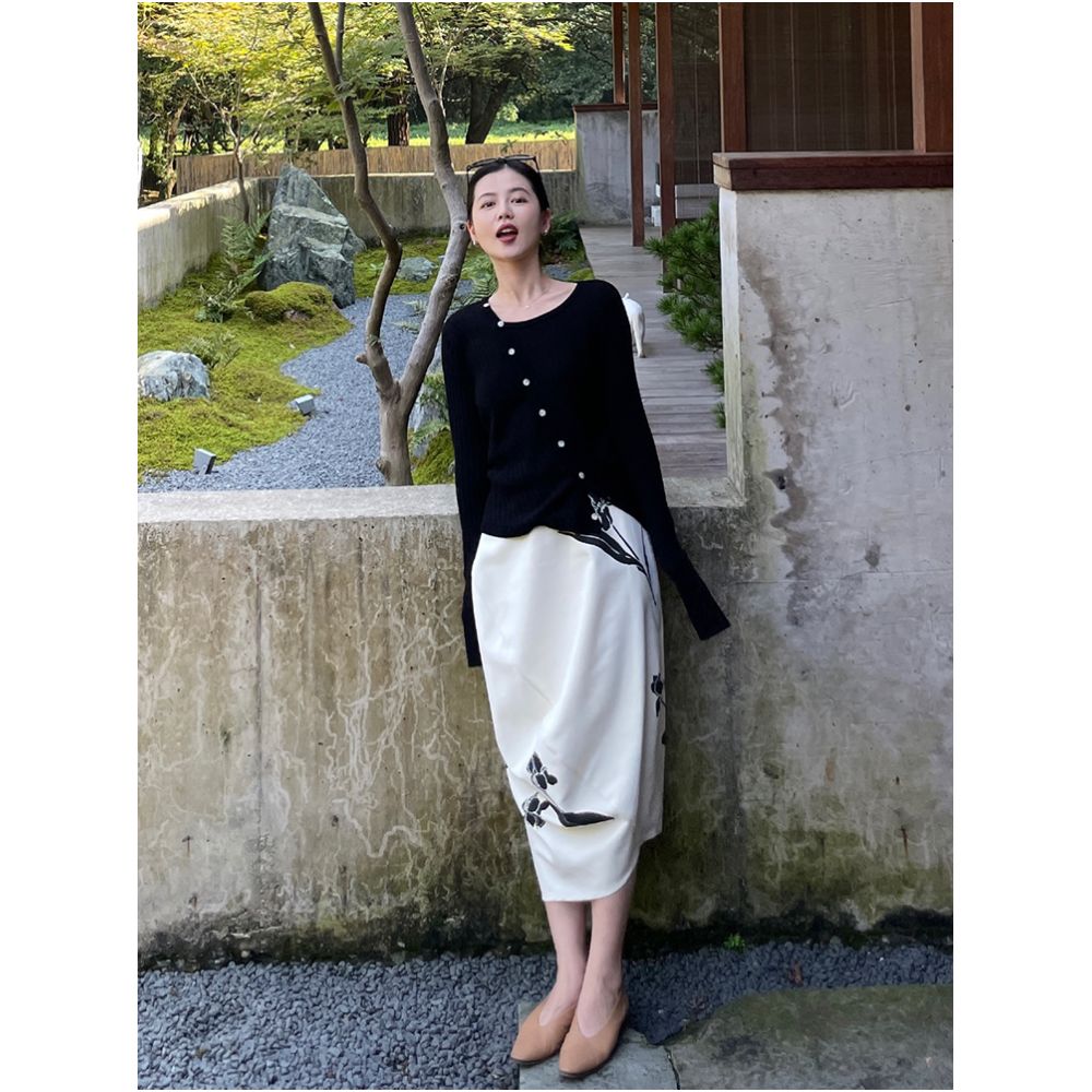 Cml wabi sabi country style half skirt women s retro new style elegant and versatile refreshing big flower wrapped hip skirt image 0