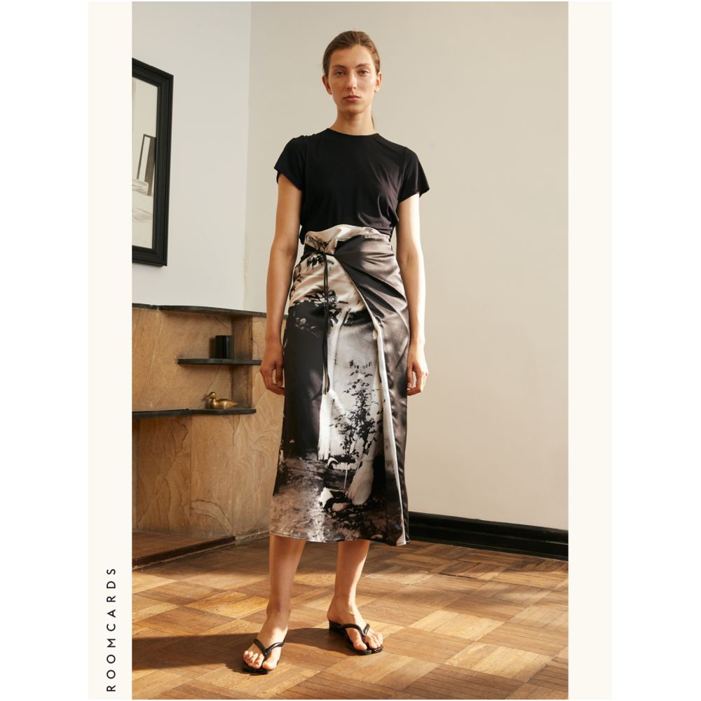ROOMCARDS Independent Designer Retro Photo Print Splicing Pure Silk Wrap Skirt Multi Wear Strap Half Skirt image 0