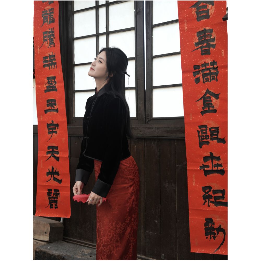 Yangshi Silk Velvet New Chinese style Double breasted Buckle Top Short Chinese Style Retro Tang Style Mulberry Silk Stand collar Coat image 2