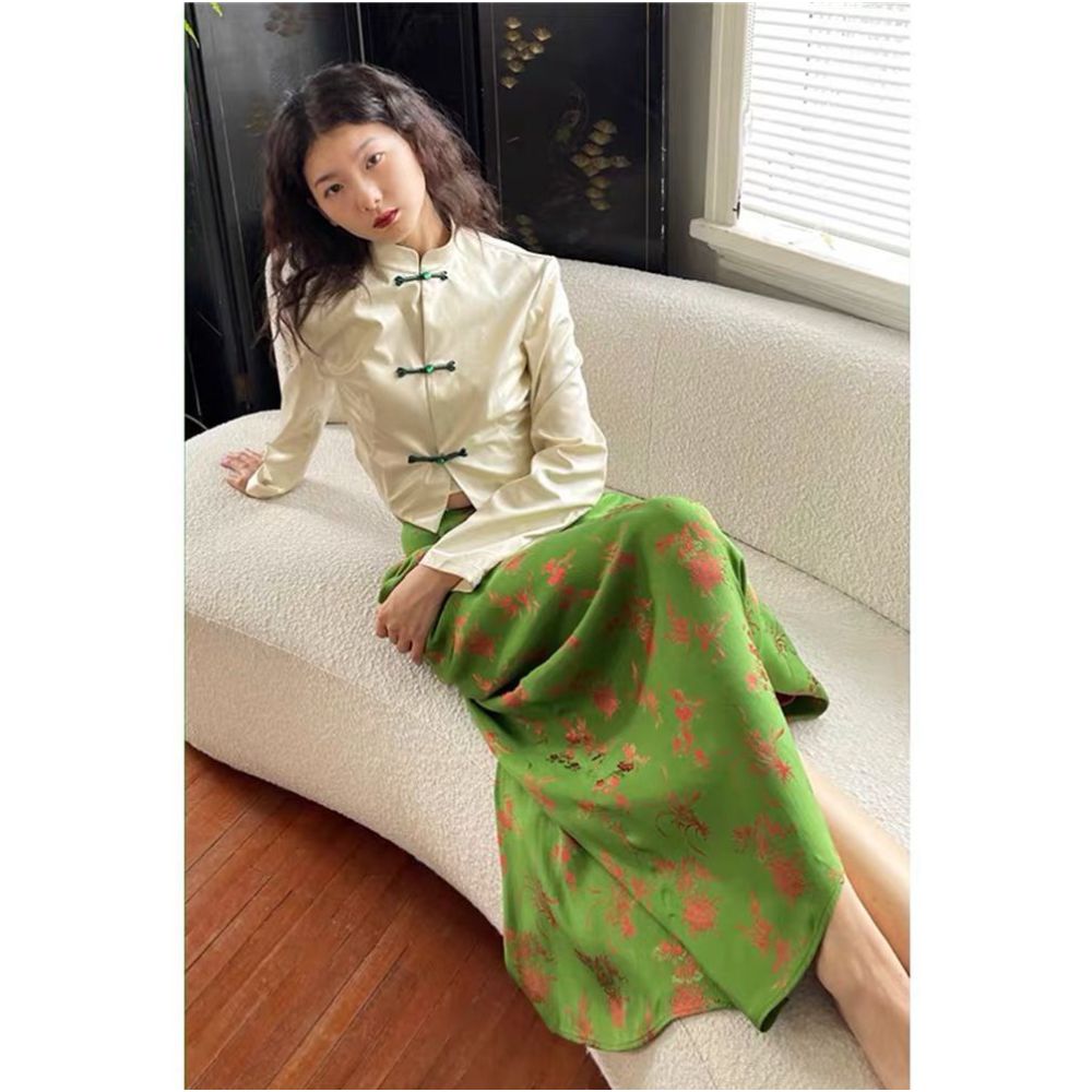 Improved cheongsam button down shirt dress for women in early autumn 2025 new Chinese style design niche skirt for autumn and winter image 3