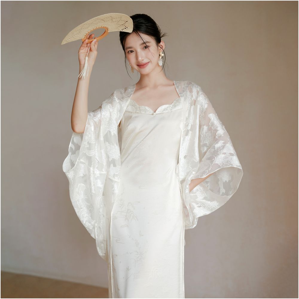 New Chinese style top with a relaxed summer and autumn vibe featuring a relaxed Chinese style high end floral cut cardigan and batwing sleeves image 32