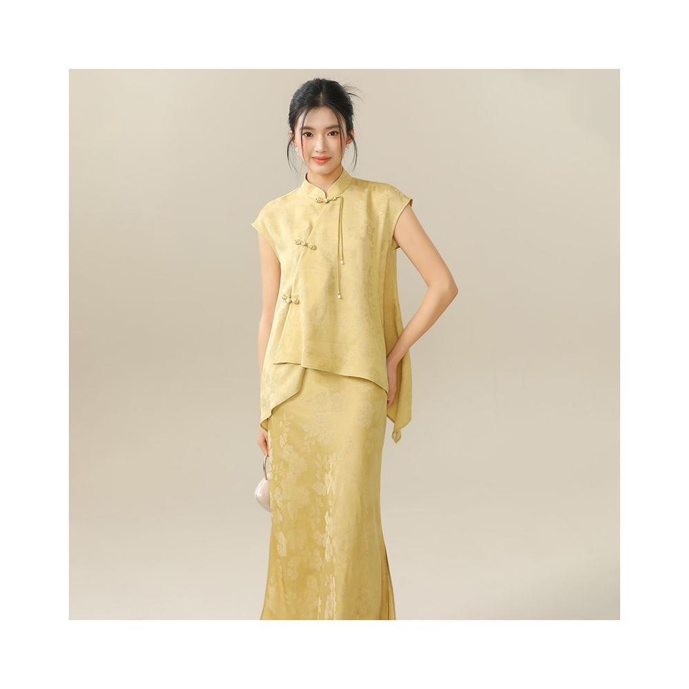 Yiyi new Chinese style suit women s 2025 summer new Zen tea suit loose jacquard oblique collar button top image 7