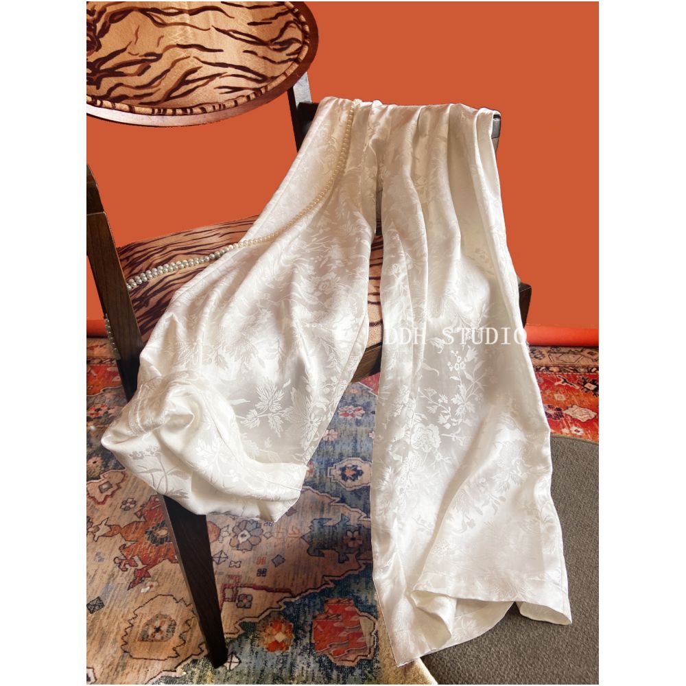 ASAYA4931 – Silk Whisper Jacquard Pants 🌙✨