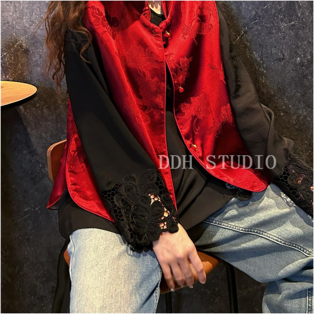 Retro red double sided Chinese standing collar vest retro jacquard New Year greeting Chinese style vest top early spring style image 1