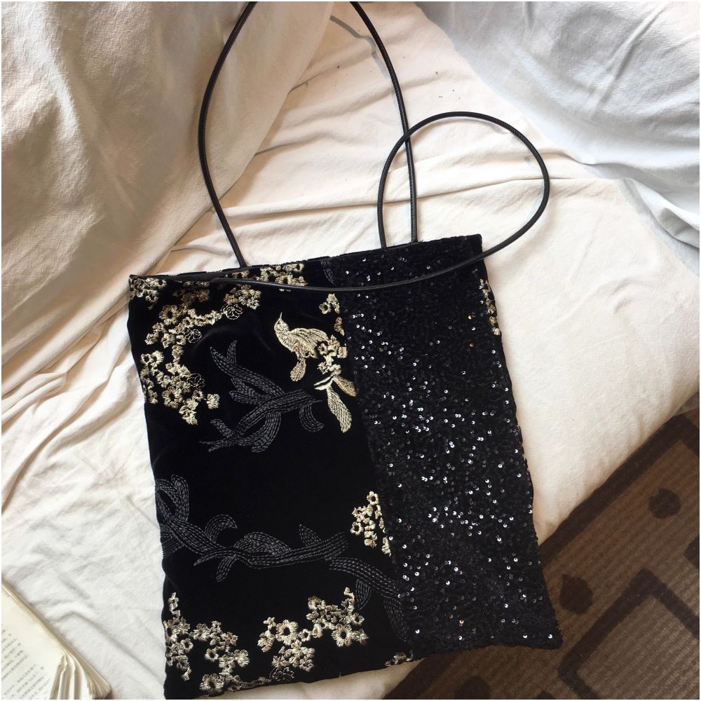 Original design new Chinese style velvet embroidery underarm large capacity bag double sided retro national style splicing sequin beads image 2