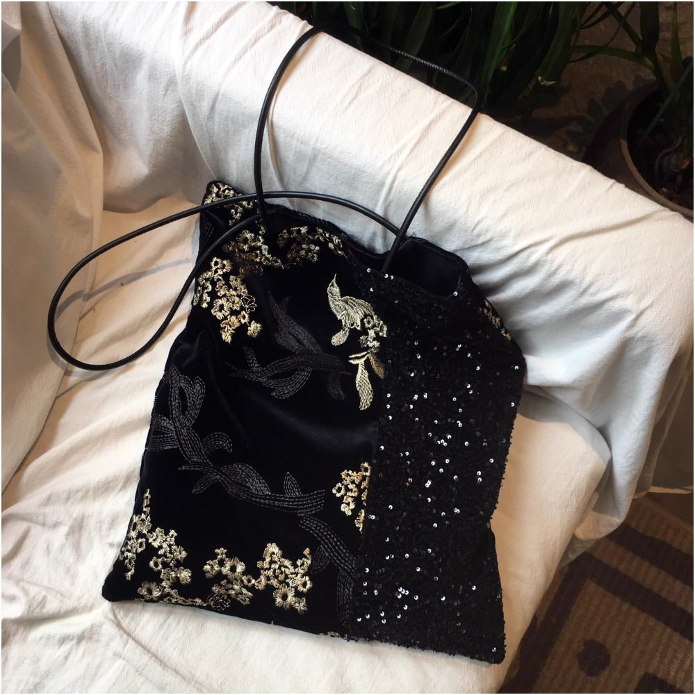 Original design new Chinese style velvet embroidery underarm large capacity bag double sided retro national style splicing sequin beads image 3