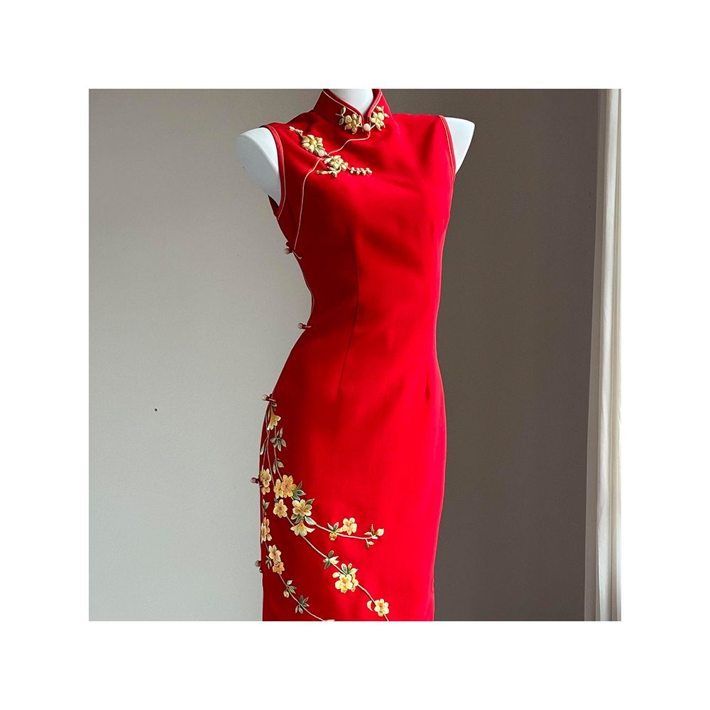 New Chinese style improved cheongsam toast dress engagement dress skirt light luxury niche high end temperament red embroidered dress image 5