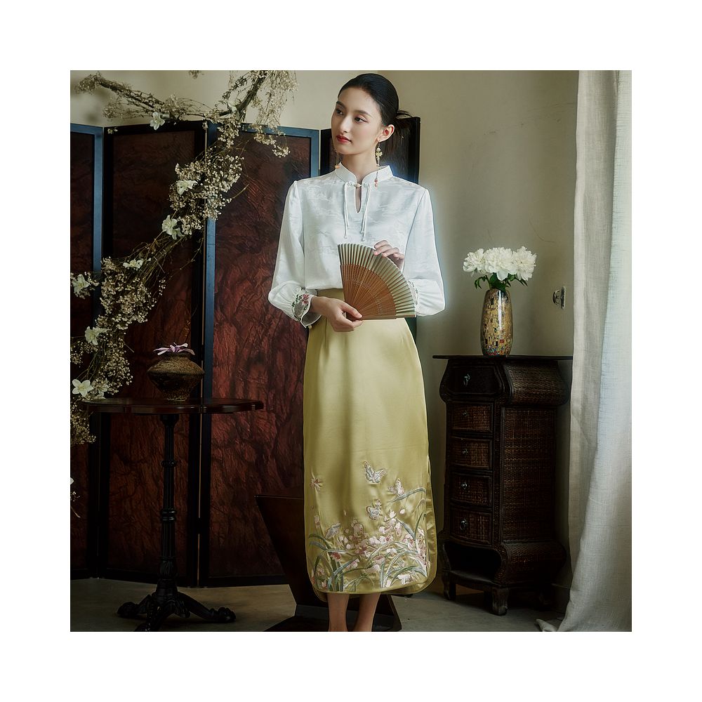 Moyu Fanglan Original Chinese style Heavy Industry Embroidery Hip Wrapping Skirt New Chinese Elegant Cheongsam style Half body Skirt image 3