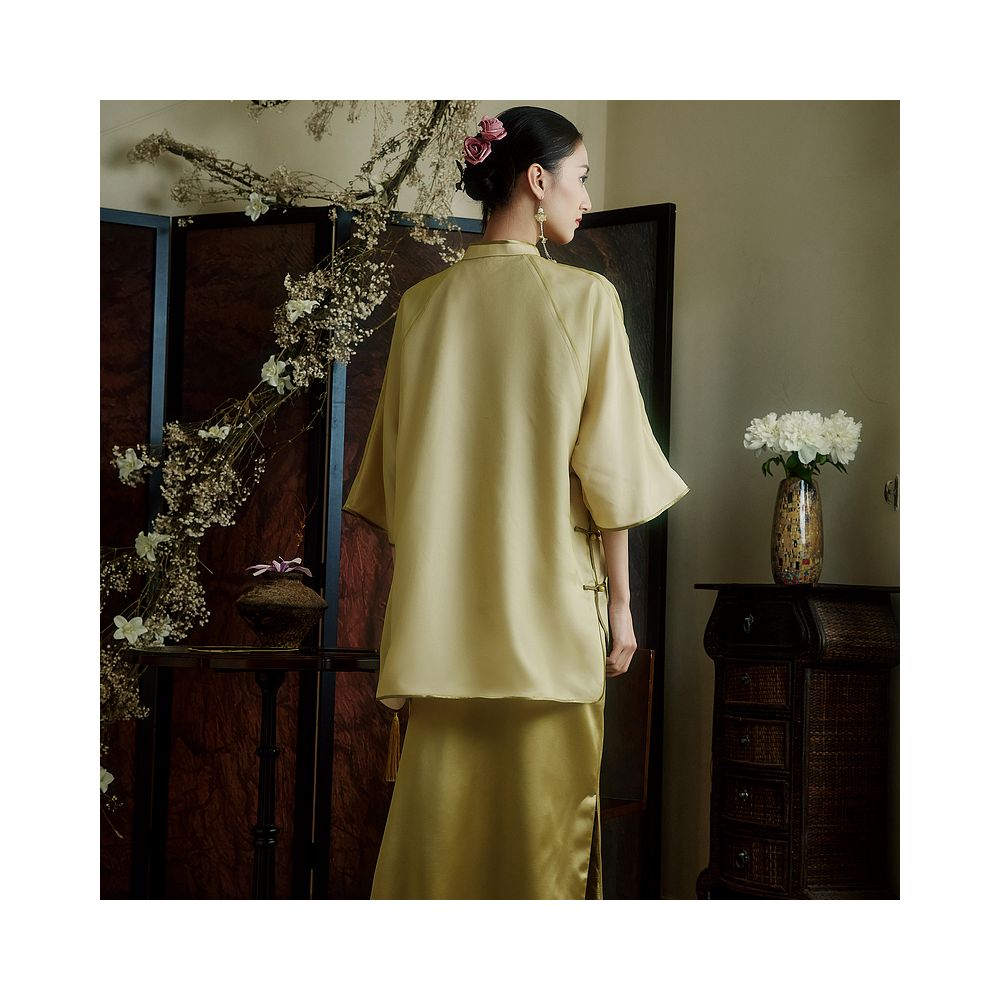 Moyu Lanhui Republic of China style improved 100 silk embroidery retro women s clothing Chinese Tang style top image 5