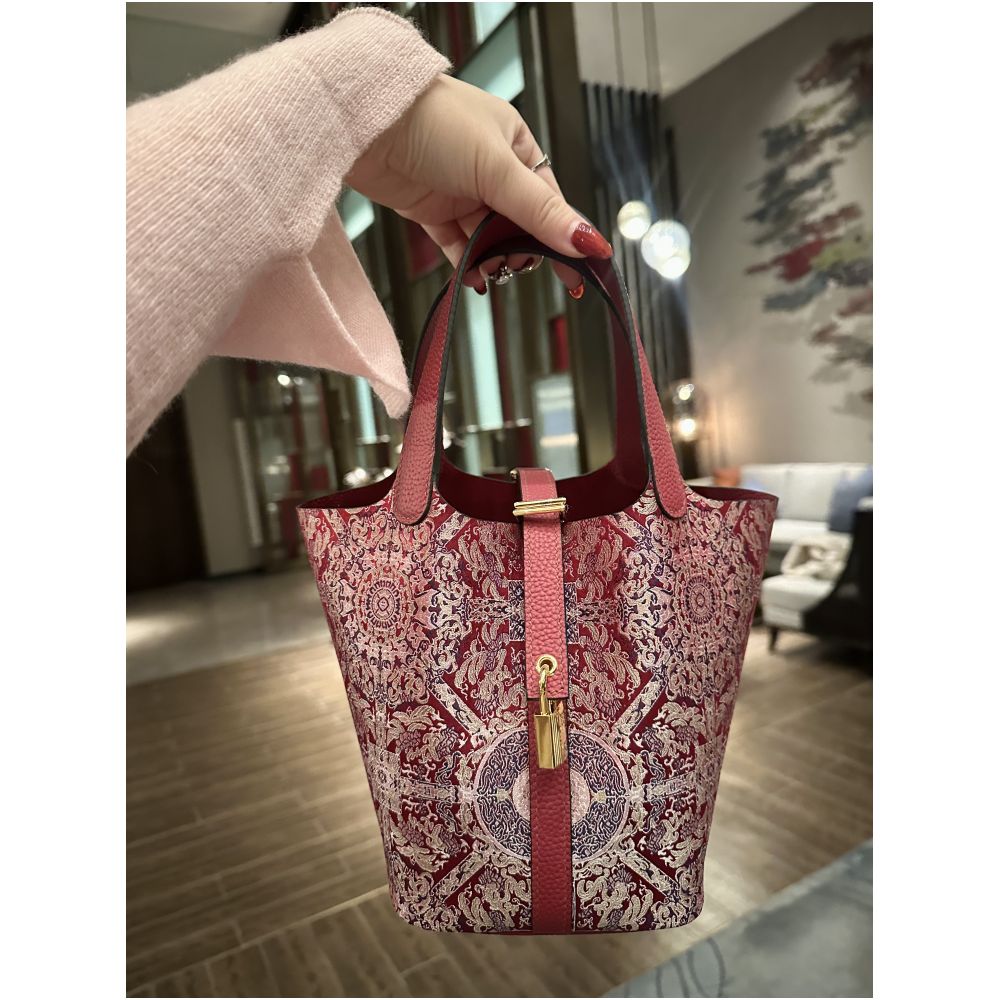 ASAYA4979 – Celestial Brocade Mini Tote ✨🌸