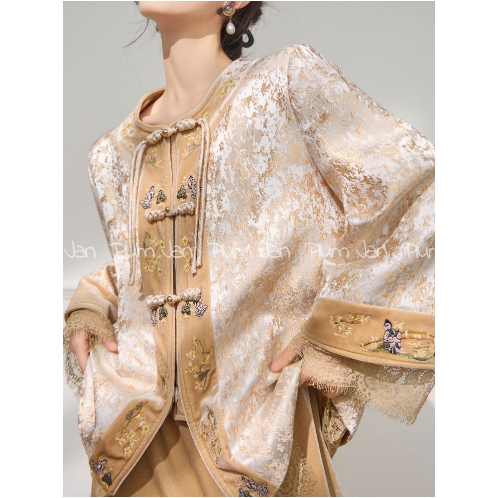 Plum Jan Early Autumn New Style Lace Hollow Splicing New Chinese Short Coat Half Skirt Set for Women image 0