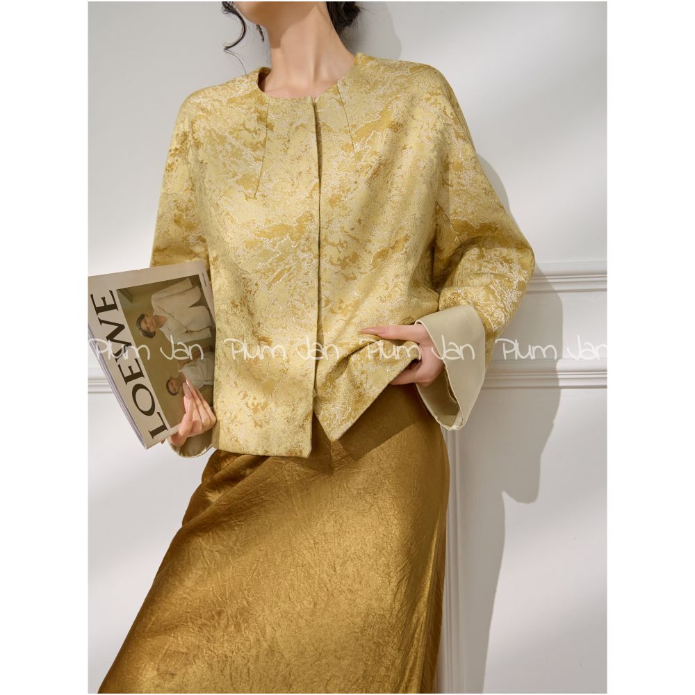 Plum Jan s new style round neck heavy jacquard design temperament light luxury loose contrast color new Chinese style jacket image 3