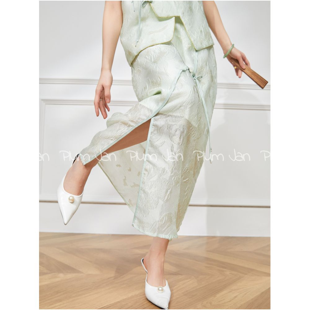 Plum Jan 50 off Chinese style suit skirt women s summer 2025 new sleeveless top half skirt two piece suit image 10