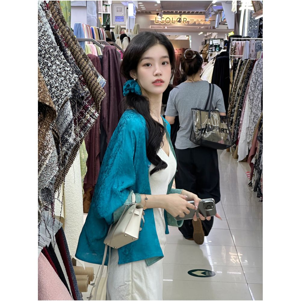 Ti Ti Ti Bi Xiao Quan Zhen New Chinese style design sense national style double sided two color flower vine jacket silk long sleeved top image 12