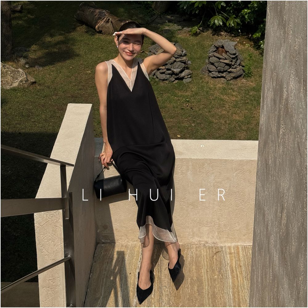 LiHuiEr Lofoten Islands Black Acetate Tank Top Skirt Design Sleeveless V neck Dress image 0