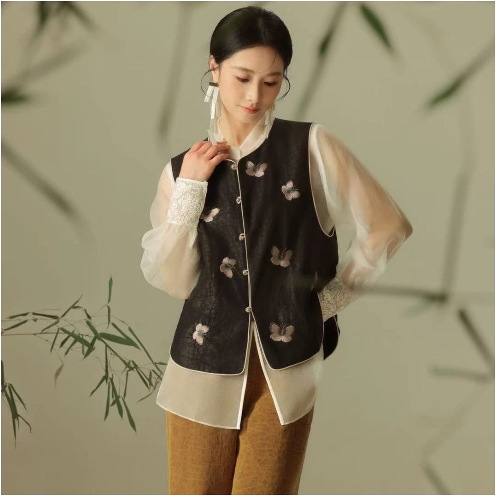 INNEUNDER Shadow New Chinese style Tang style sleeveless jacket top niche single horse armor outerwear for women image 7