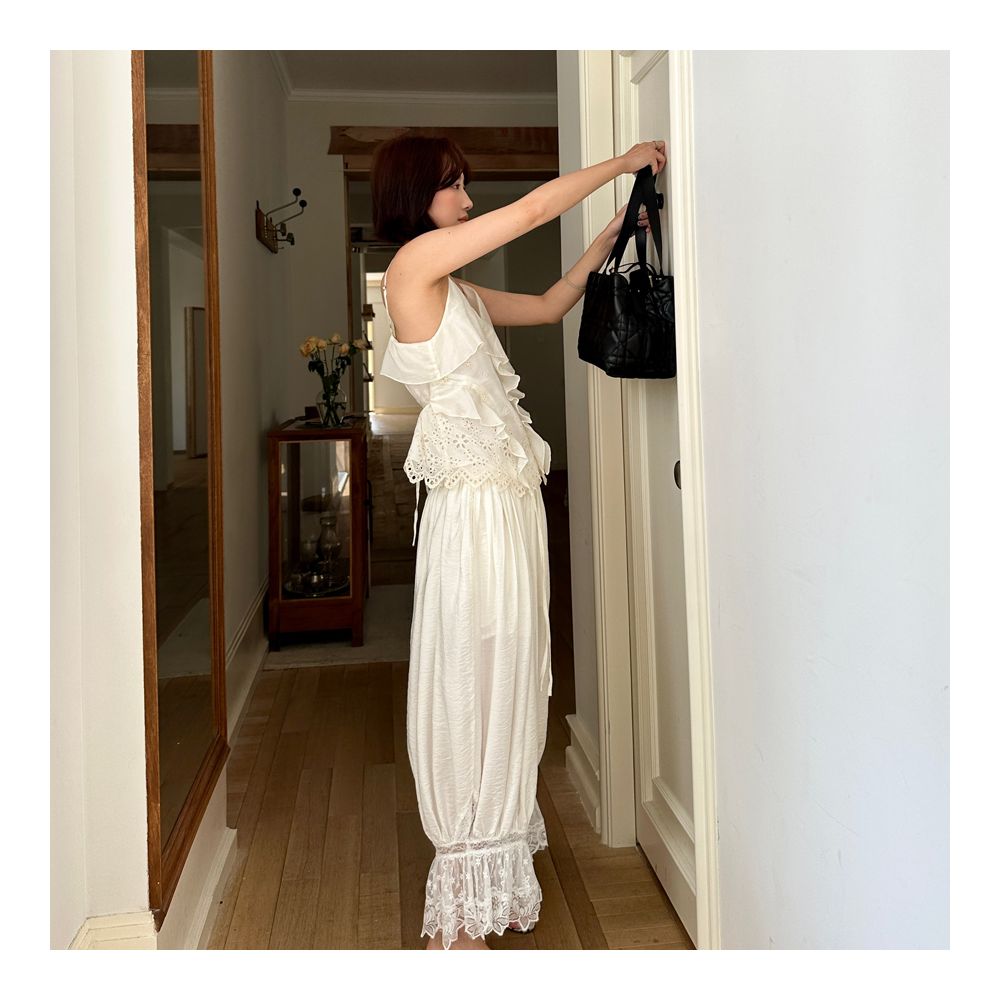 Fifth French design sense heavy embroidery camisole women s summer 2025 new style FFU ruffled V neck Tencel top image 4