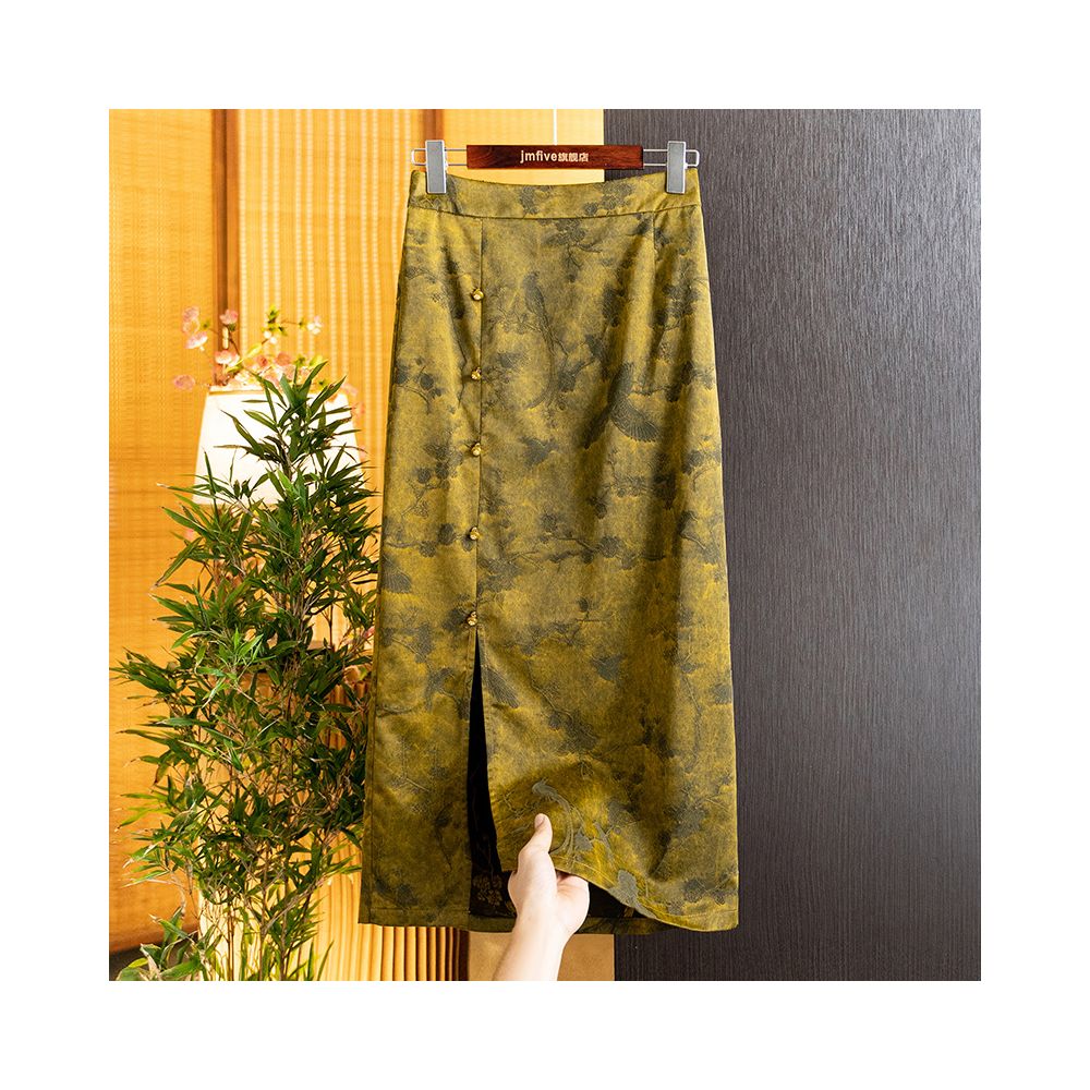 New Chinese style silk velvet simple and versatile vest with vest and shoulder for women in autumn 2025 retro contrasting color spliced vest image 29