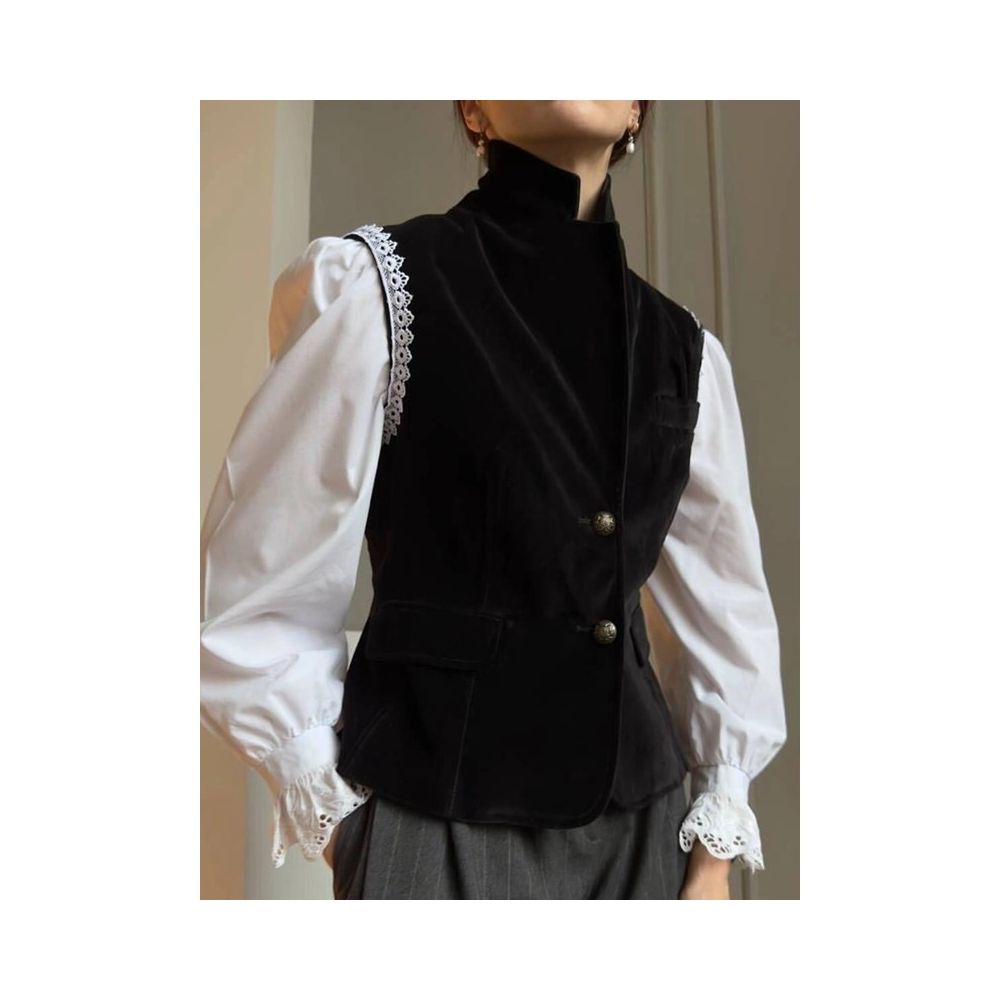 European style high end white shirt black high neck vest spring 2025 new fashionable and slimming outfit image 3