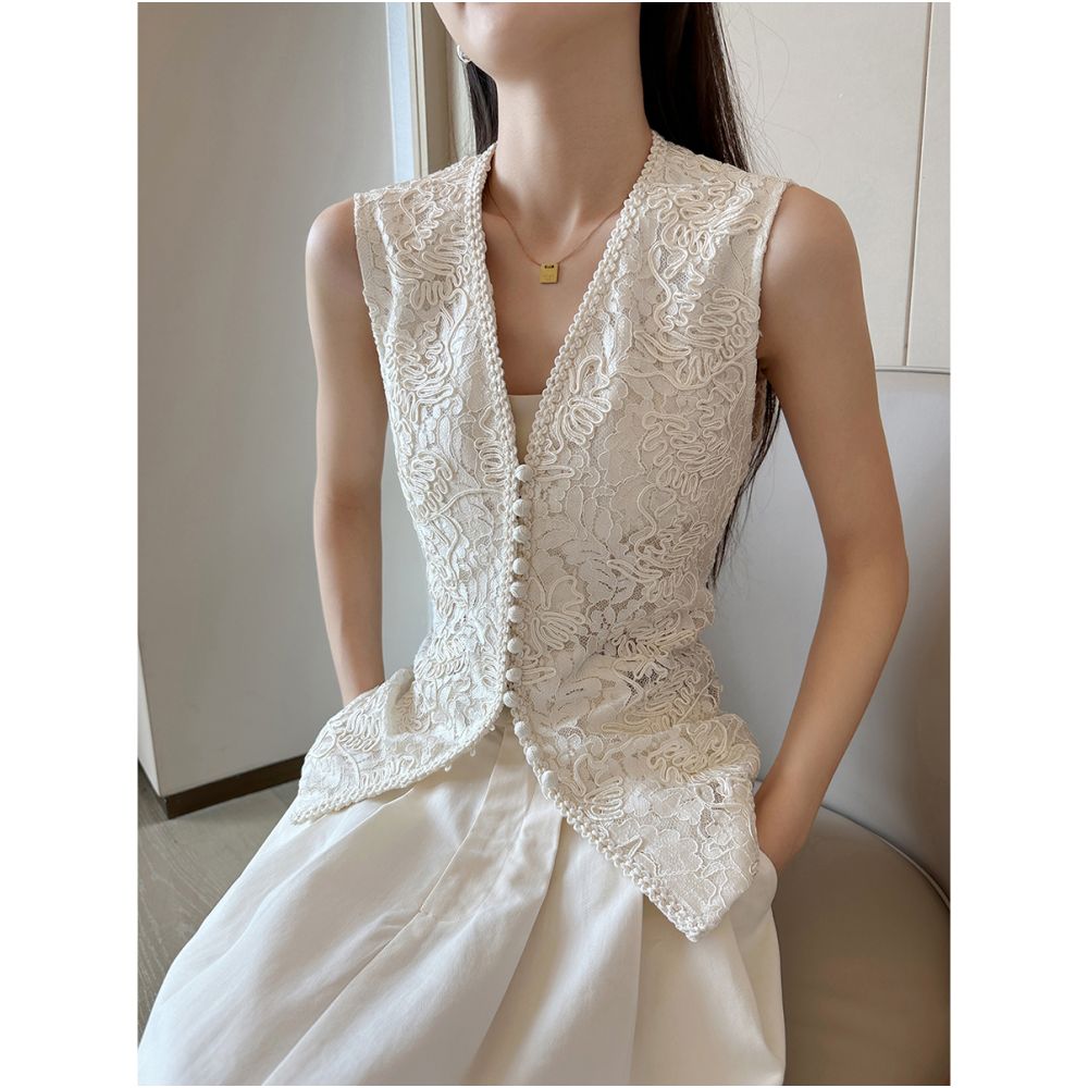 PINKEEN white small fragrant style V neck sleeveless vest women s summer 2025 new hollow hook flower temperament slimming top image 1