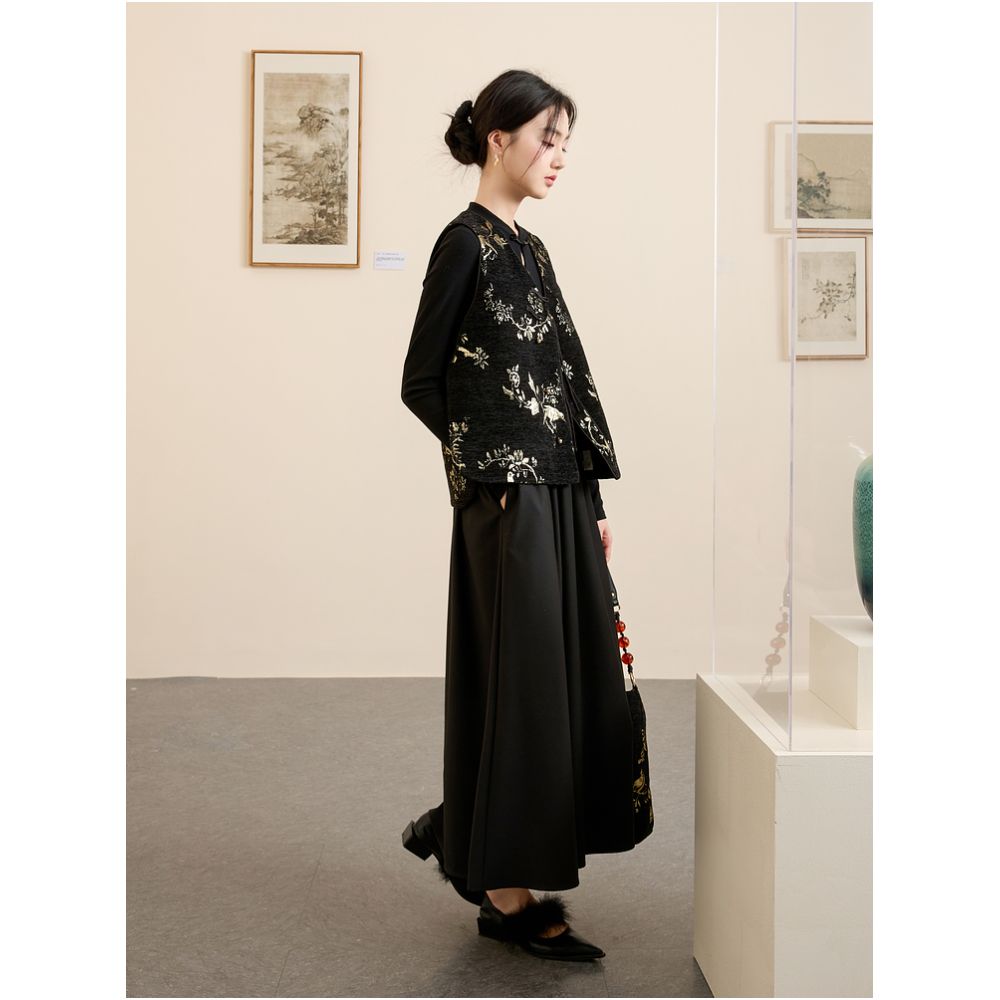 Three color gilded floating dream 2025 autumn and winter new style new Chinese vest jacquard sleeveless cotton jacket top for women image 2