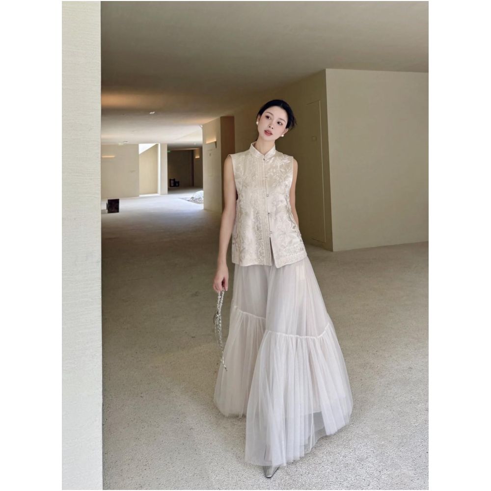 2025 Spring Summer New Product New Chinese style Nail Bead Embroidery Chinese Style Vest Coat Fairy Air Mesh Half Skirt Set image 5