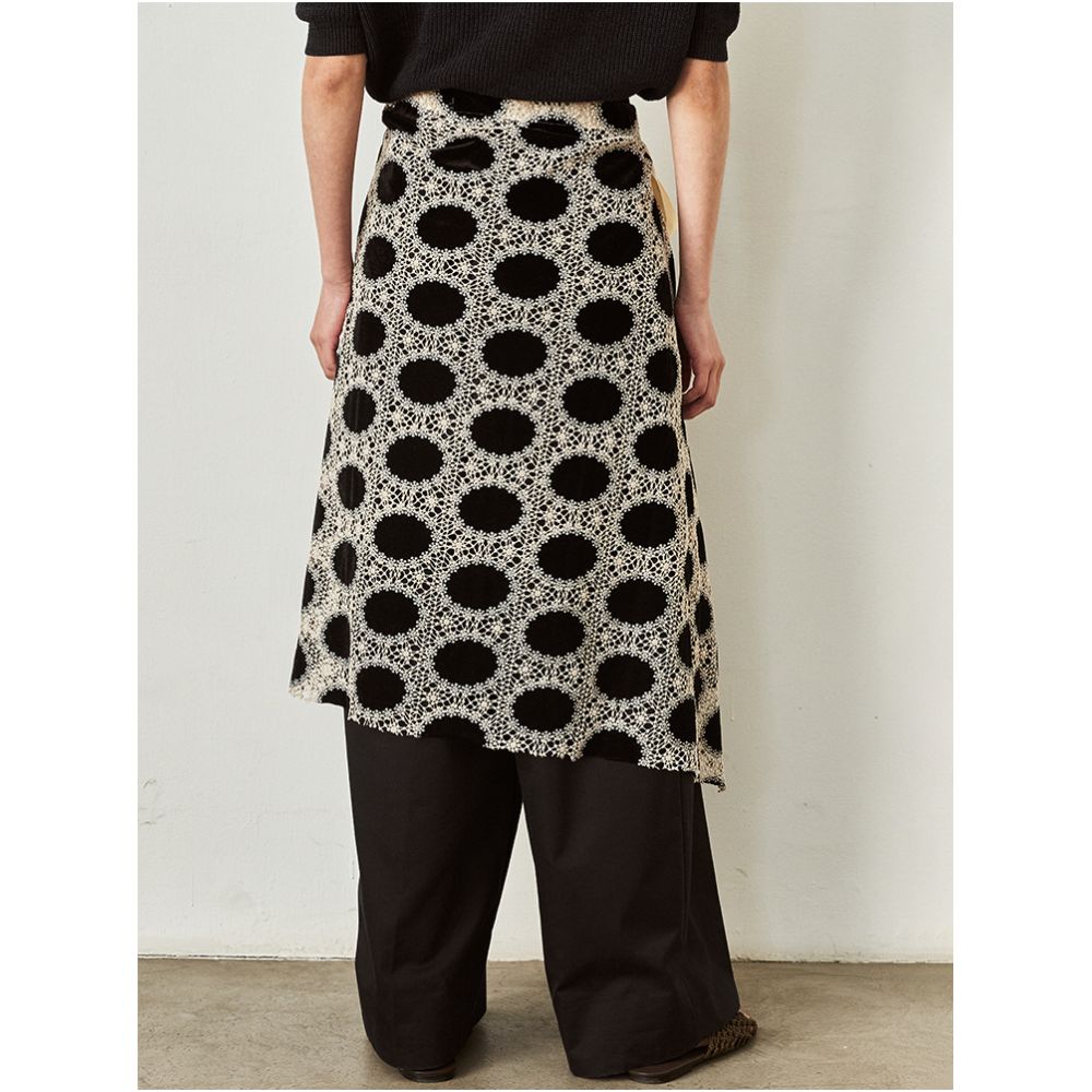 SAME FLOW Lv Ying s lace polka dot half body apron cover shirt layered with a fart curtain comfortable half body skirt women s autumn image 2