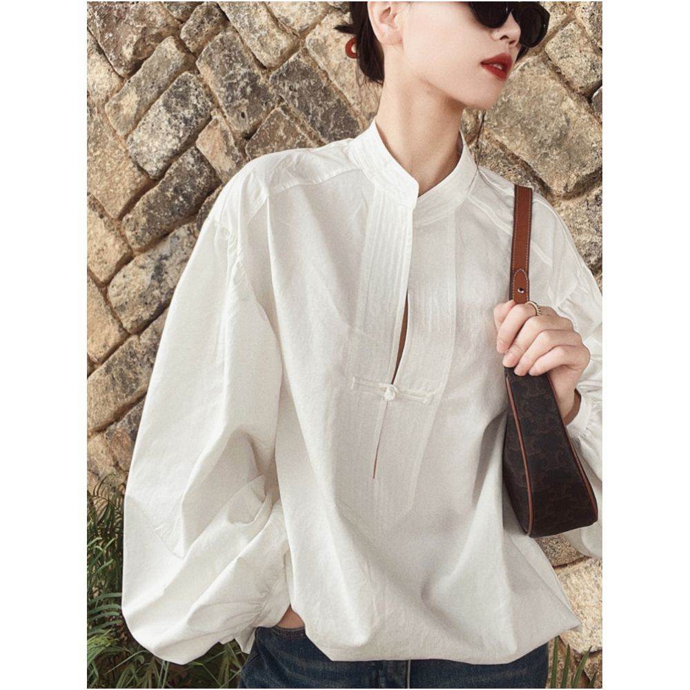  fashionable design exudes a sense of luxury making it
