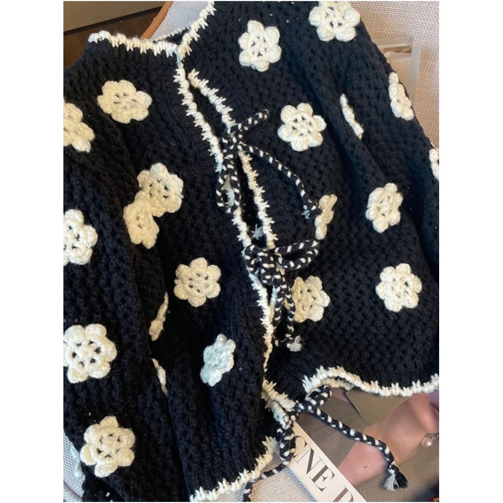 European heavy industry wool lace up hollow hook flower cardigan jacket 2025 spring new black and white contrasting woven sweater image 3