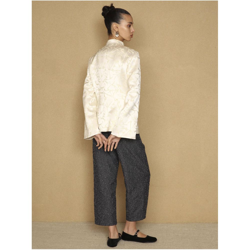 PaleBlueDot Fashionable New Chinese Early Spring White Champagne Satin Cracked Stand up Collar Zhongshan Suit image 4