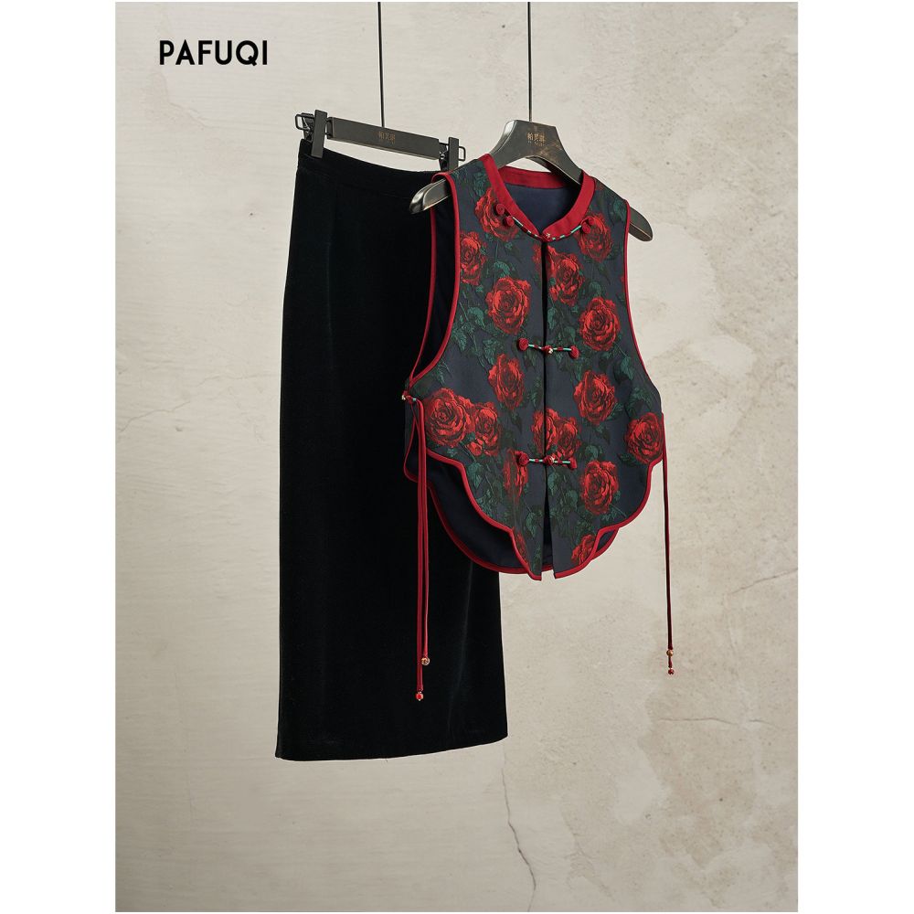 New Chinese style Chinese style dress set retro high end feeling red rose jacquard vest camisole top women s clothing 2025 new style image 1