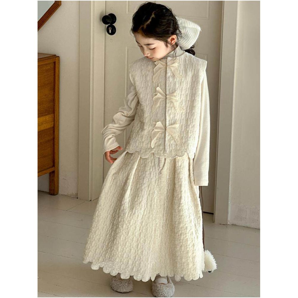 Girls set 2026 new style children s new Chinese style vest high end feeling big children s small fragrant skirt New Year clothes image 1