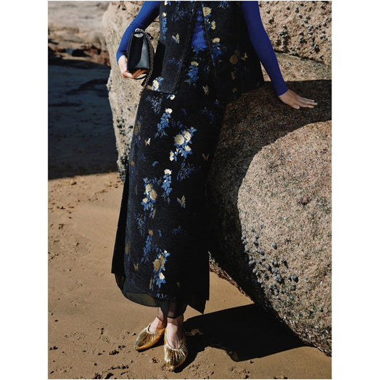 ASAYA5556 – Midnight Bloom Silk Vest & Skirt Set 🌙✨