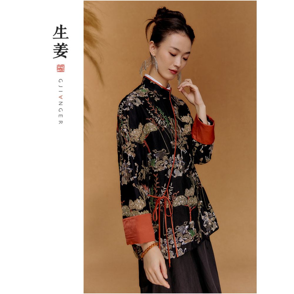 Ginger Ink Pine New Chinese Original Autumn and Winter New Product Heavy Industry Pine and Cypress Embroidered Diagonal Coat 31432137A image 0