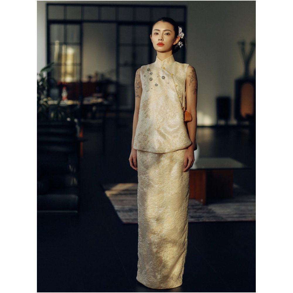 High end light luxury niche new Chinese style morning gown set women s stunning and unique light Chinese style top and skirt two piece set image 0