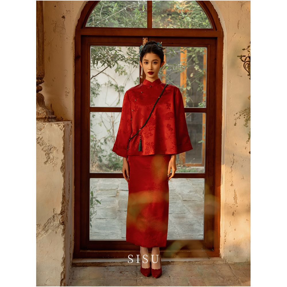 Sisu s new Chinese style toast cheongsam set for wedding engagement long sleeved dress with white and luxurious feel loose back door banquet image 3