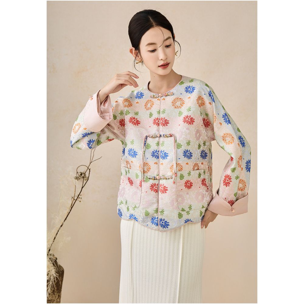 SHIBAI picked up white entwined lotus imitating Song Jinxin Chinese style buttoned jacquard jacket improved Tang style women s top image 0