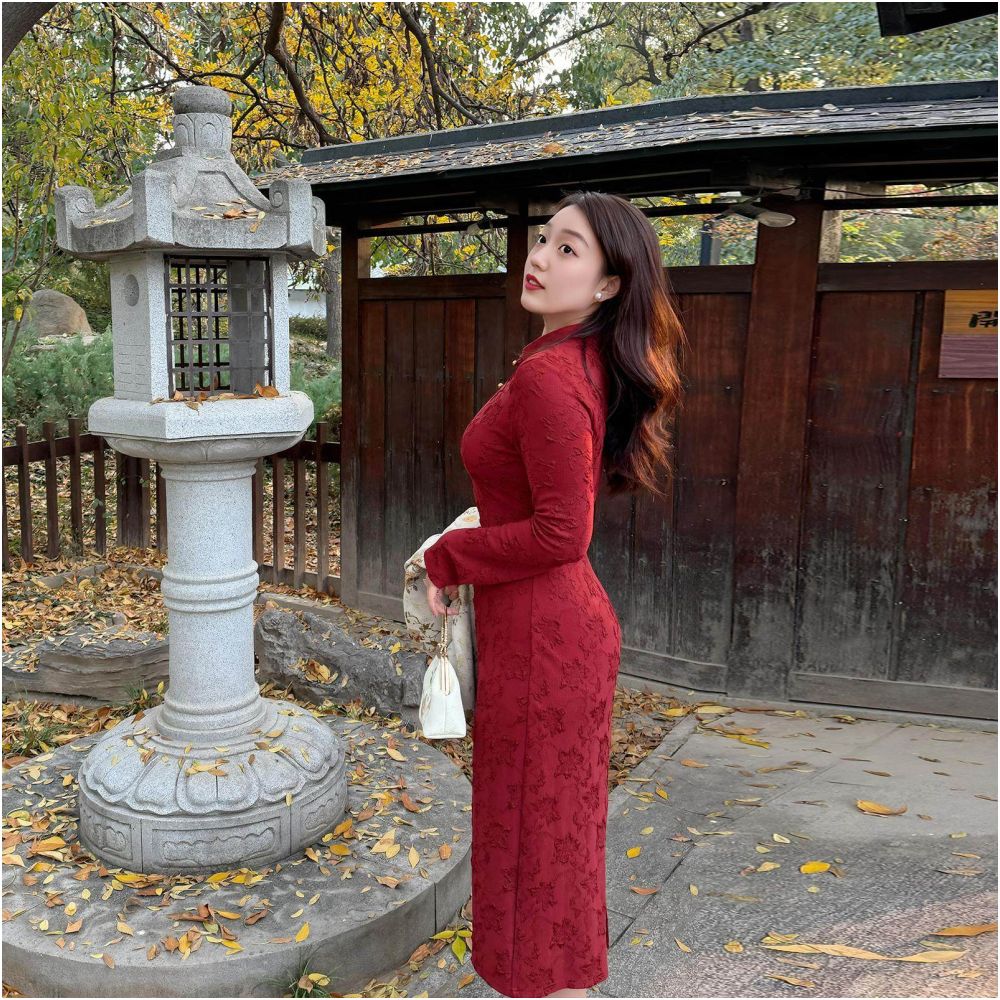 Large size new Chinese jacquard cheongsam dress thick and chubby small fragrance style engagement dress 2024 autumn and winter commuting style image 5