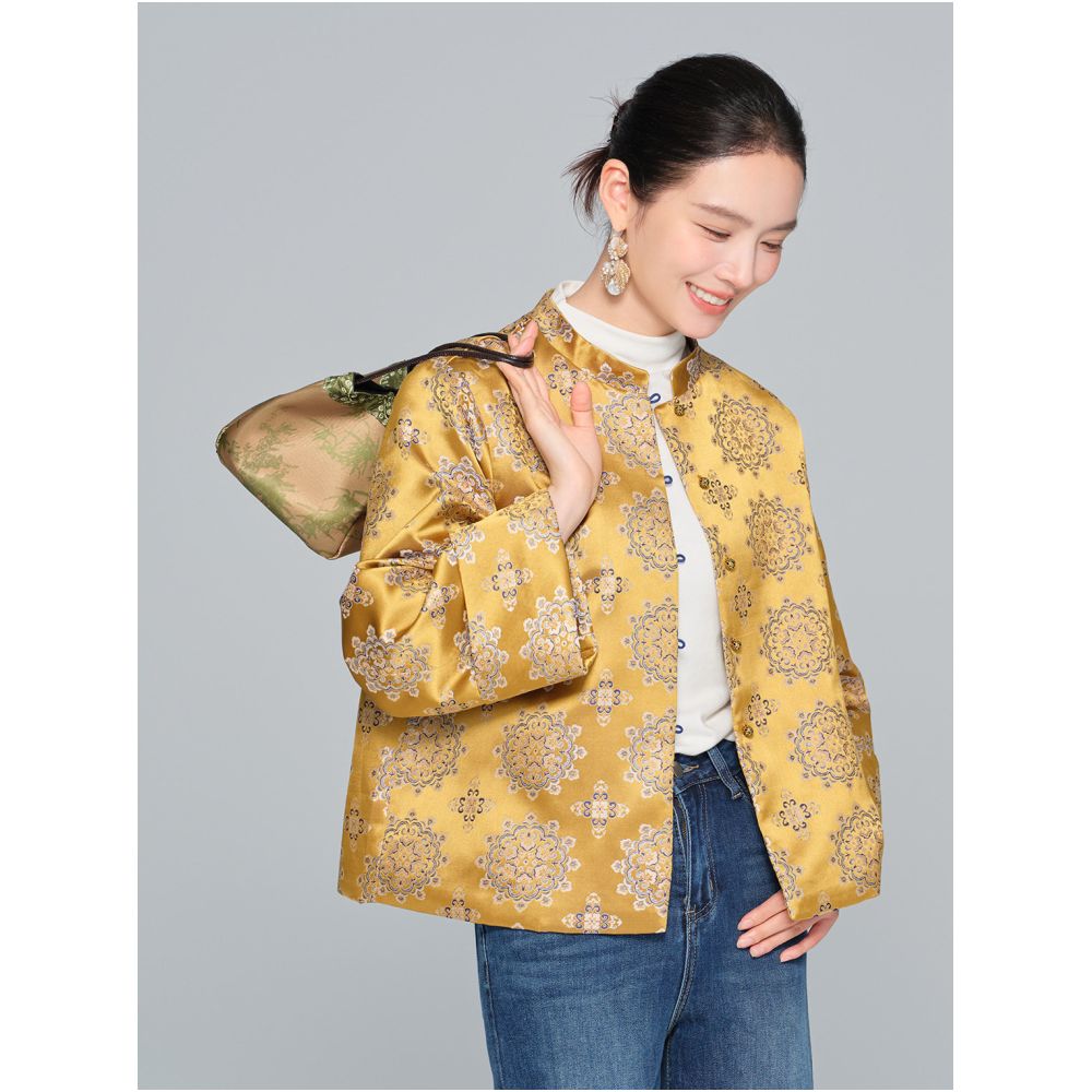 Hua Shi s new Chinese style brocade jacquard jacket for women in the autumn and winter of 2025 featuring a luxurious retro and high end feel image 2
