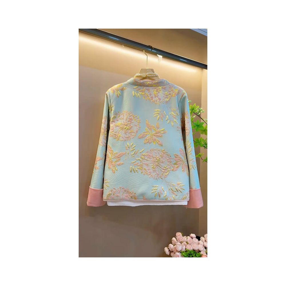 2025 Spring Fashion plus size women s clothing slimming and elegant outerwear new Chinese style anti aging and belly covering outerwear trend image 4