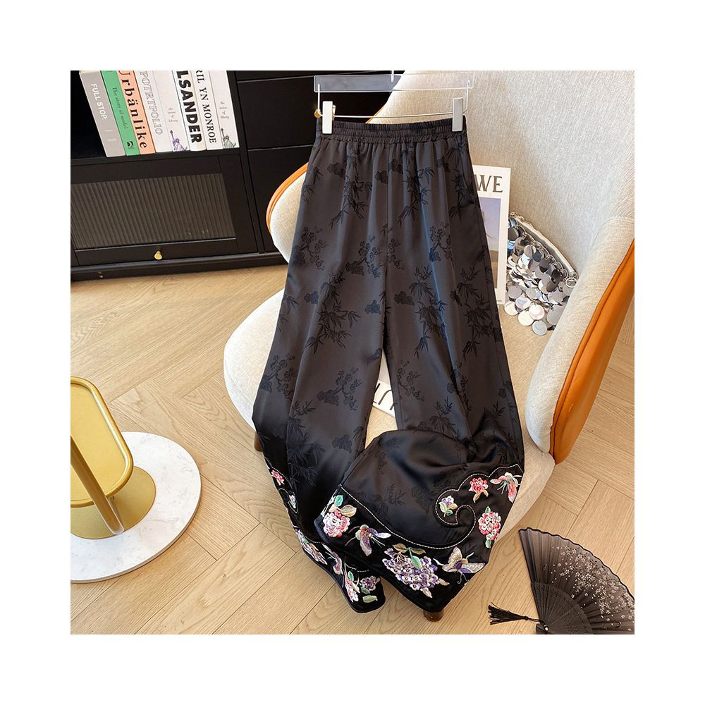 2025 Summer New Thin Silk Jacquard Ruyi Head Embroidery New Chinese Straight Leg Pants Wide Leg Pants image 4