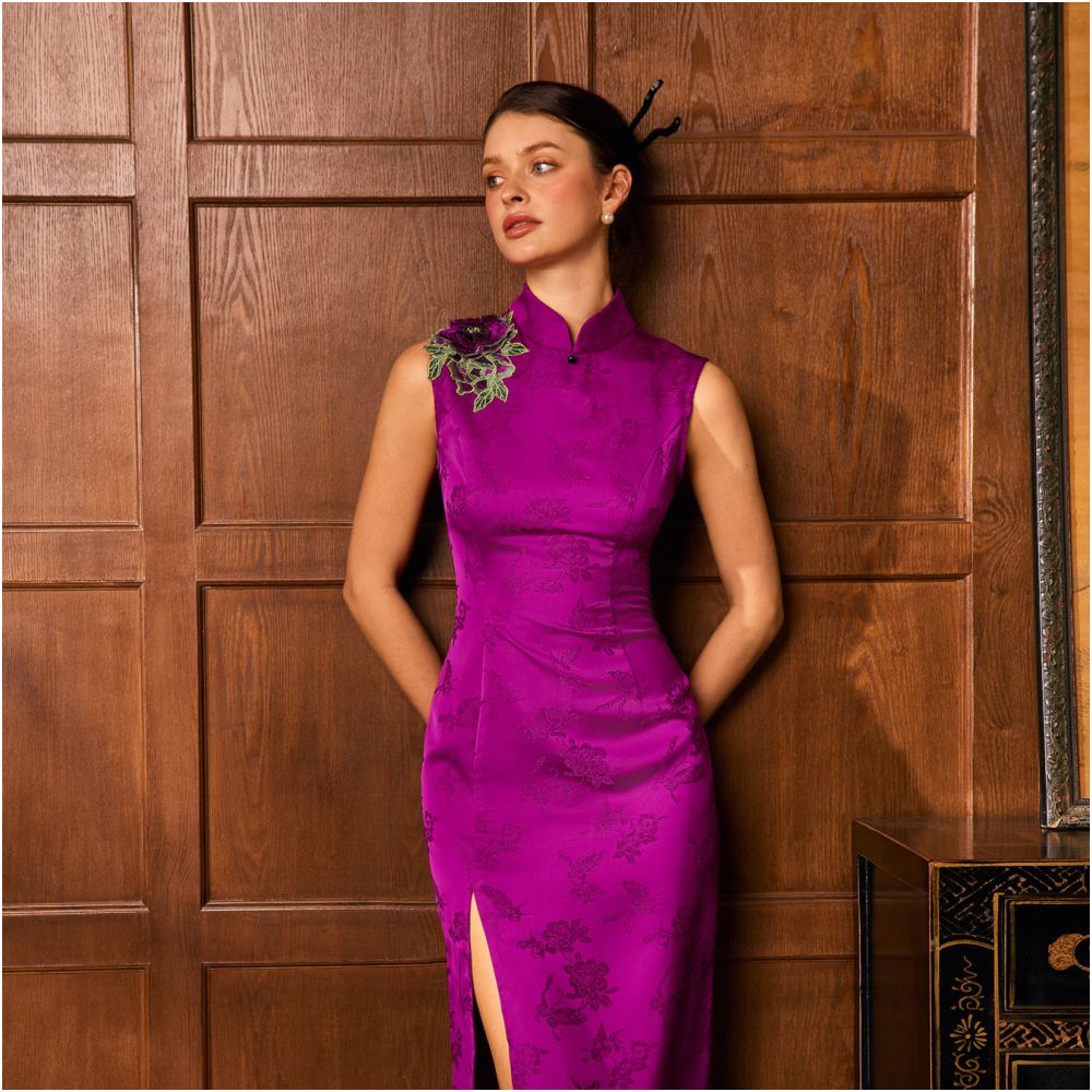 New Chinese style improved cheongsam dress embroidery 2025 summer new style retro style jacquard waist cinching slit young style image 0